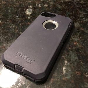 iPhone 7 otter box defender case